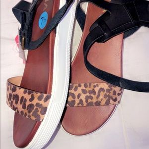 Cheetah Print Platform Sandals